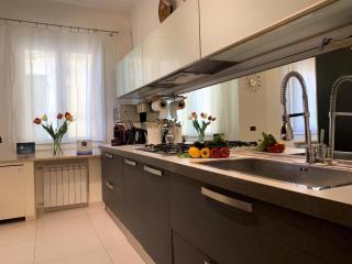 House Sarzano by Holiday World - Genova - 8