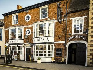 The White Bear - Shipston-on-Stour - 8