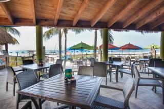 Diamond Head Beach Resort - Fort Myers Beach - 8