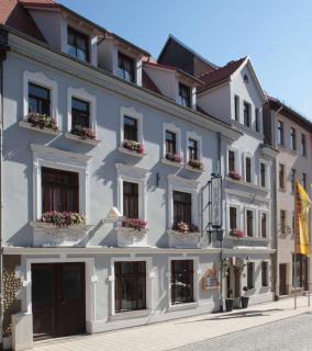 Ringhotel Schlossberg - Neustadt - 4