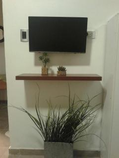 IDEAL Y UBICADISIMO A Mts de paseo ARISTIDES . - Mendoza - 6