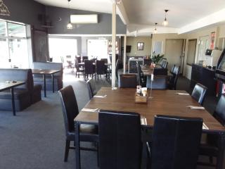 Pine Lake View Lodge - Kaiapoi - 2