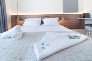 Wabi Luxury Suites & Maisonettes Ios - Ios Chora - 1