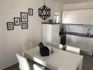 Villa Lorenta Apartments - Primošten - 6