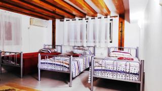 Tufina Hostel - Tirana - 2