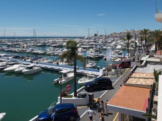 First Line Duplex Puerto Banus Sleeps 8 People - Marbella - 0