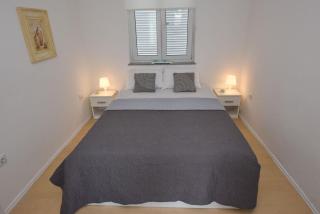 Apartment Bobby - Novalja (Novaglia) - 1