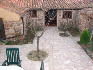 Casas rurales LA LAGUNA y LA BUHARDILLA DE LA LAGU - Gallocanta - 1