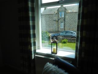 WELCOMEHOUSE close to east beach, shops, restaurants and RAF base - Lossiemouth - 4