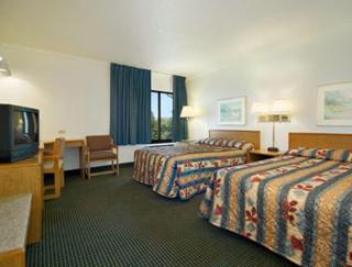 Motel 6-Libertyville, IL - 1