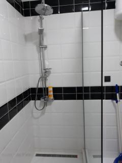 Sweet Yellow Apartment - 2