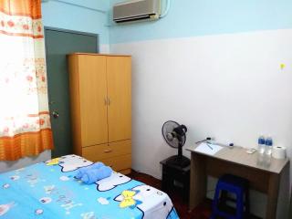 H Homestay Sibu - 1000Mbps 1Gbps Wifi, Astro & Auto Gate Parking Semi Detached House! - Sibu - 6