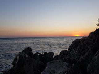 THE SEA CAVE CAMPING - 7