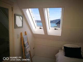 Llamedos Loft with sea view - 9