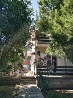 Danica Holiday House - 8