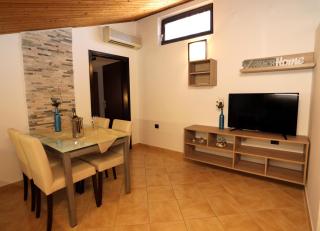 Apartment Leona - 6