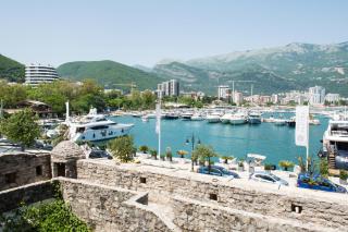 La Villa Boutique Hotel - Budva - 3
