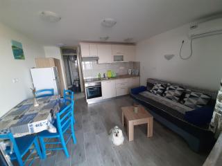 Sunrise Apartments - Vis - 2