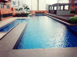 2 BR Portovita Tower 12-A - Manila - 4
