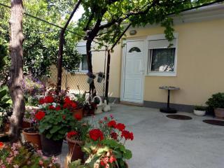 Apartman Lora - Budva - 0