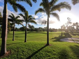 Halliday Bay Resort - Seaforth - 0