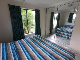 Halliday Bay Resort - Seaforth - 1