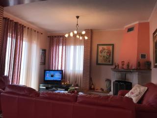 Lake view apartment! 200m2 - Pogradec - 1