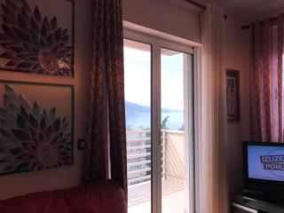 Lake view apartment! 200m2 - 1