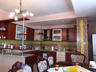 Lake view apartment! 200m2 - 4