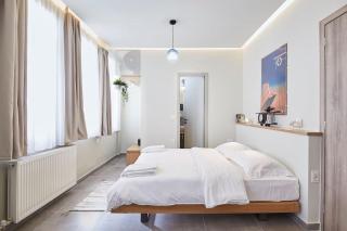 Live in a funky & renovated studio near Acropolis - Atene - 0