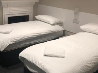 The Fulwich Hotel - Dartford - 3