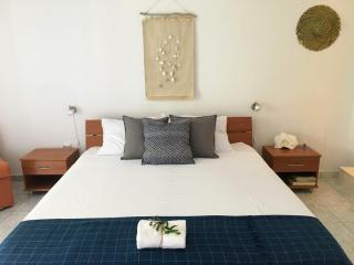Apartments Off - 1