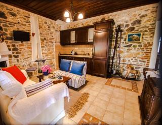 Millers Guest House - Kalivia Poligirou - 7