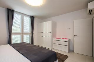 CITY AND BEACH LUXURY 4 STARS APARTMENT SPLIT - Split - 9