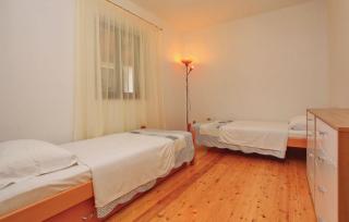 Trstenik, Karla - Trstenik - 3