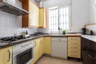 Serva La Bari Shared Apartment - Sevilla - 8