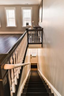 Luxury Apt w/ Spectrum Mood Lighting - Historic Cherokee Street Antique Row - 7