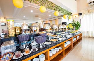 Beachfront Hotel - Vung Tau - 1