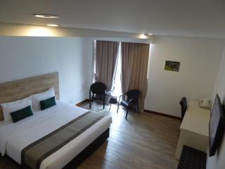 Molek Garden Hotel - Johor Bahru - 1