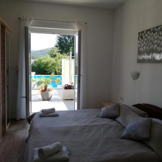 Guest House Surina App Surina's Green Holiday - Rupa - 9