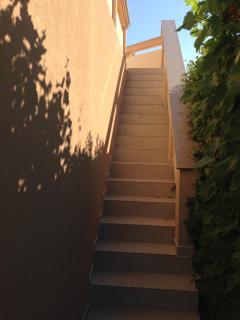 Very spacious - fully air conditioned - apartment nearby Vir bus station - 9