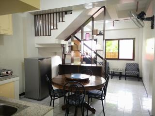 JDL Residences Hostel - Legazpi - 1