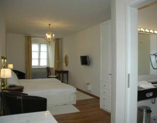 Hotel Goldenes Kreuz - Regensburg - 9