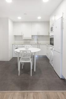 Apartamentos LA CATEDRAL 1ºA - Logroño - 4