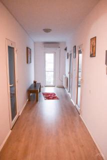 Spacious and cozy 3BD+Terrace Couples Apartment - Timişoara - 8