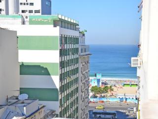 Studio com vista lateral para a praia - 9