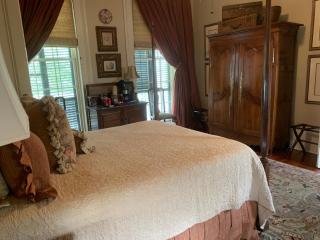 Terrell House Bed and Breakfast - 1