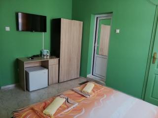 Guest House Yanina - 4