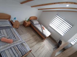 Bedrooms Cerovac - Gračac - 1