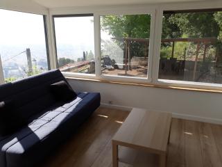 Maison mitoyenne 68m², 2 pièces + véranda, jardin 100m² avec pergola, vue mer - Nice - 5